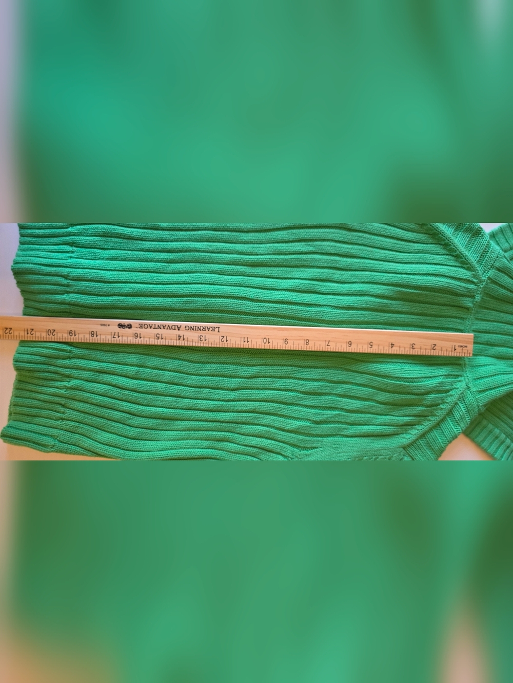 Tommy Hilfiger Women's Bright Green Ribbed Button-Up Cardigan ~ Size Medium - Picture 9 of 11